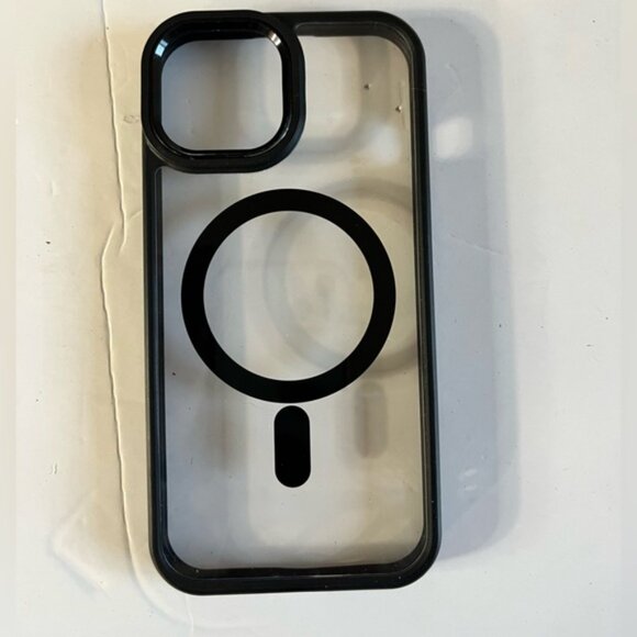 Set of 2 MagSafe iPhone 13 Cases – Clear & Black Trim - Picture 2 of 9